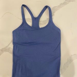 Size 8 lululemon tank top
